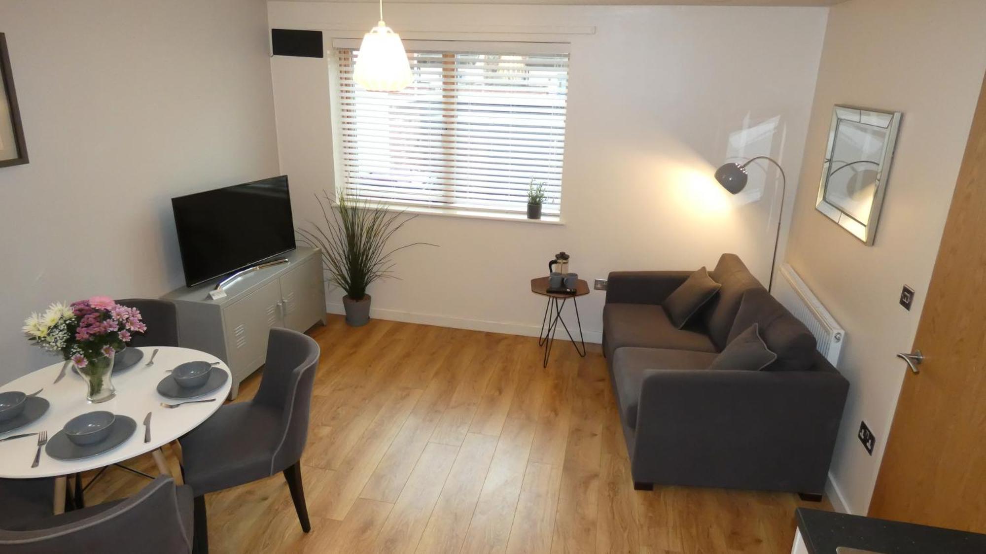 Three Bedroom Townhouse With Parking Telford Værelse billede