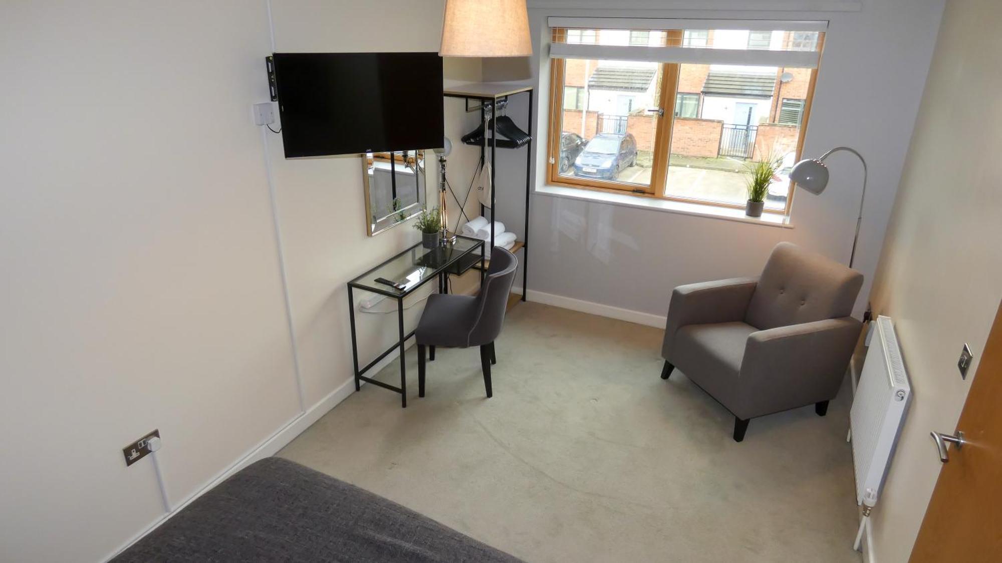 Three Bedroom Townhouse With Parking Telford Værelse billede